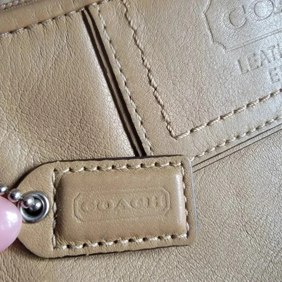 Coach Tan Leather Embossed Wristlet with Hangtag - Picture 2 of 14